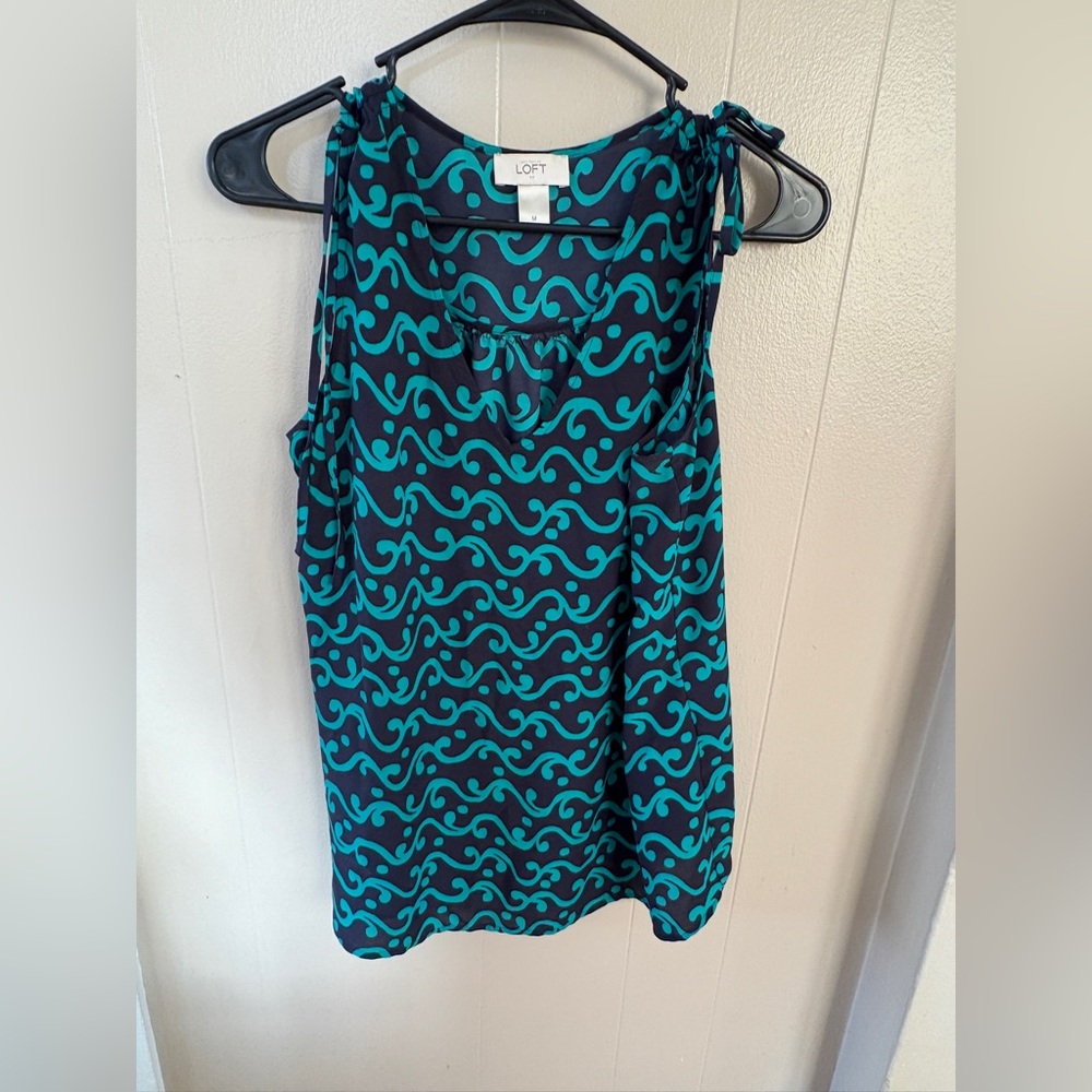 LOFT Women's Black and Teal Swirl Blouse